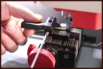 Usa Locksmith Service Cincinnati, OH 513-726-2007 - 11-key-cutting